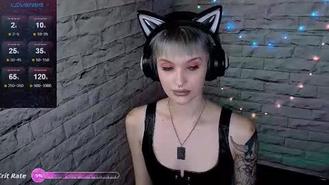 Eva online show from October 16, 2025, 6:09 pm