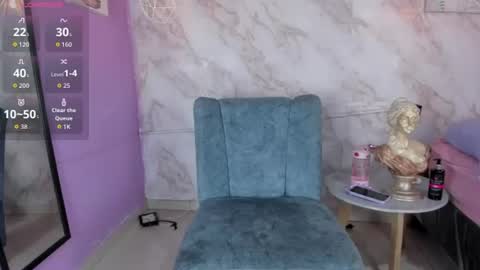 Lulu online show from July 30, 2026, 9:25 pm