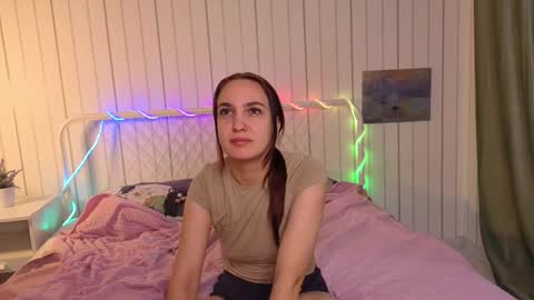 Victoria online show from December 21, 2025, 9:27 am