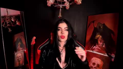 Snapshot of laurenrousexx chatting on March 1, 2025, 2:15 am LAUREN INDEPENDENT MODEL HELP ME REACH 100 LIKES PLS online show from March 1, 2025, 2:15 am