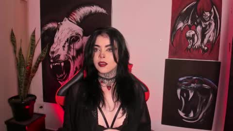 Snapshot of laurenrousexx chatting on January 14, 2026, 1:22 am LAUREN INDEPENDENT MODEL HELP ME REACH 100 LIKES PLS online show from January 14, 2026, 1:22 am