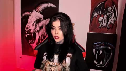 Snapshot of laurenrousexx chatting on February 18, 2026, 1:12 am LAUREN INDEPENDENT MODEL HELP ME REACH 100 LIKES PLS online show from February 18, 2026, 1:12 am