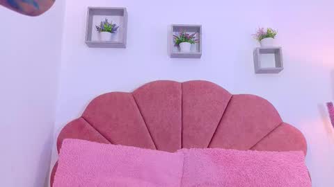 Snapshot of laurent_elis_ chatting on February 4, 2026, 5:41 pm Laurent Elis online show from February 4, 2026, 5:41 pm