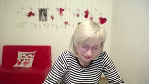 Snapshot of laurenwishy chatting on February 13, 2026, 5:53 pm Lauren online show from February 13, 2026, 5:53 pm