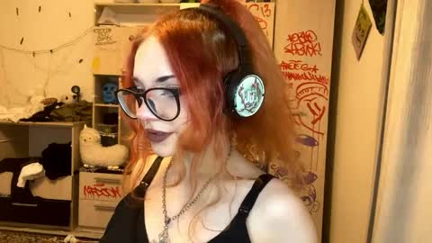 Eva online show from May 27, 2026, 1:57 am