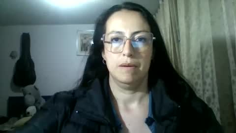 Laury  online show from March 22, 2026, 3:10 am