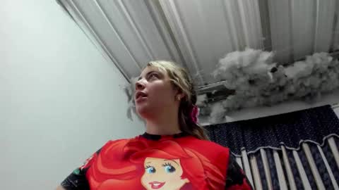 Lauu G online show from February 7, 2026, 10:41 am