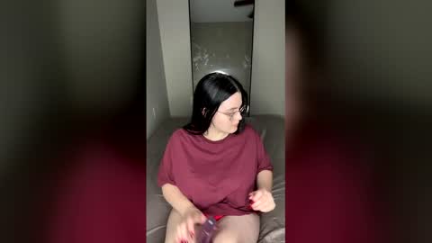 Snapshot of lauvlylu chatting on March 6, 2026, 4:53 am lauvlylu online show from March 6, 2026, 4:53 am