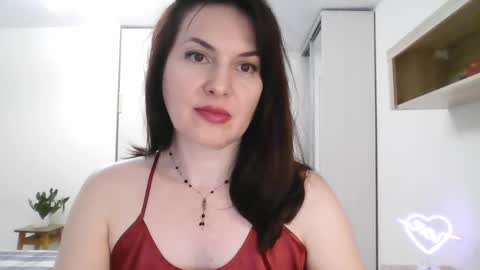 Snapshot of lavender_victoria chatting on February 17, 2025, 1:04 am Diana online show from February 17, 2025, 1:04 am