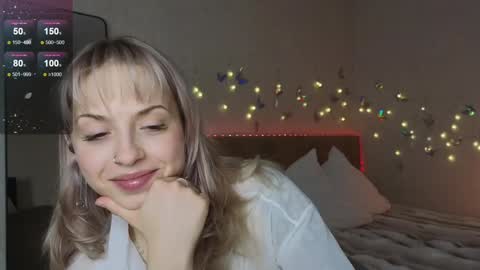 Snapshot of lavenderlav chatting on February 5, 2025, 2:05 pm Melissa online show from February 5, 2025, 2:05 pm