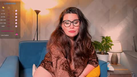 Snapshot of laverna_black chatting on December 12, 2024, 6:14 am Laverna online show from December 12, 2024, 6:14 am