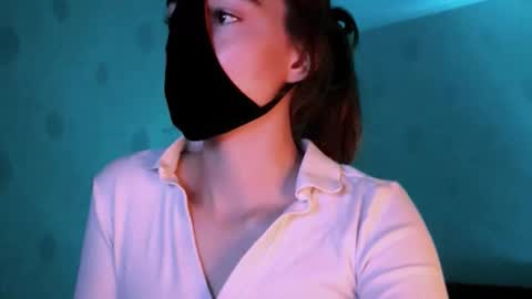 Lavinda online show from October 1, 2025, 2:45 pm