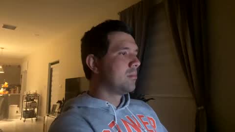 Snapshot of law_cambio chatting on December 5, 2024, 9:28 am law_cambio online show from December 5, 2024, 9:28 am