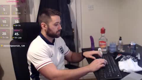 Snapshot of lawyerstud chatting on October 7, 2025, 6:16 pm lawyerstud online show from October 7, 2025, 6:16 pm