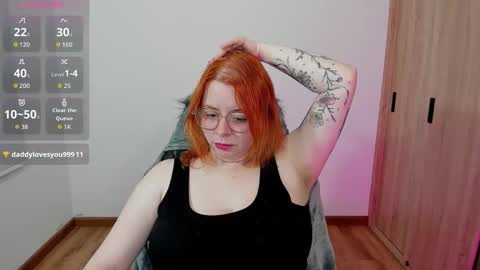 Snapshot of lay_lah chatting on December 20, 2025, 11:56 pm laylaah online show from December 20, 2025, 11:56 pm