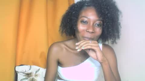 layannek online show from October 1, 2025, 5:19 pm