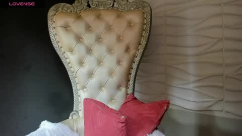 Snapshot of layla_707 chatting on April 17, 2026, 8:01 pm Layla online show from April 17, 2026, 8:01 pm