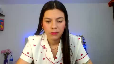 Lia and Rachel online show from May 26, 2026, 1:01 am