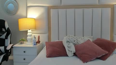 Snapshot of laylaadoll_ chatting on March 2, 2026, 6:48 pm Lau online show from March 2, 2026, 6:48 pm