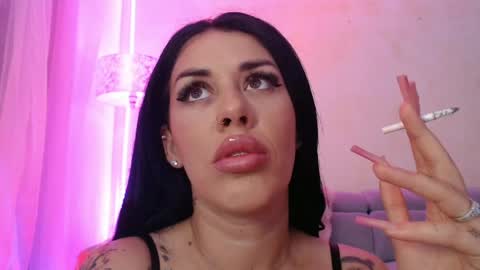 laylacruz online show from May 29, 2026, 5:05 am