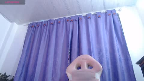 Snapshot of laylafoxy_tay chatting on January 12, 2025, 3:03 pm laylafoxy_tay online show from January 12, 2025, 3:03 pm