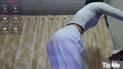 Snapshot of laylafoxy_tay chatting on February 23, 2025, 3:13 am laylafoxy_tay online show from February 23, 2025, 3:13 am