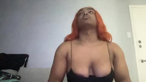 Snapshot of laylasimone97 chatting on December 18, 2024, 11:30 pm Sexy SImone online show from December 18, 2024, 11:30 pm