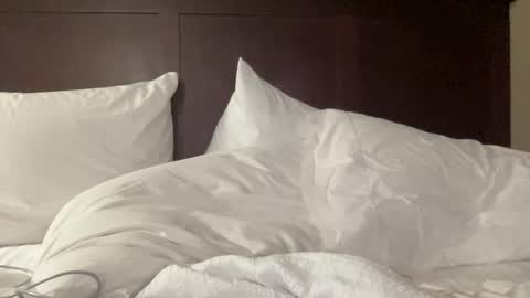 Snapshot of laylasimone97 chatting on March 2, 2025, 9:10 am Sexy SImone online show from March 2, 2025, 9:10 am