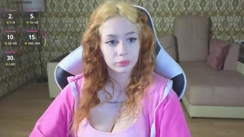 laylaura online show from May 29, 2026, 8:56 am