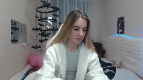 laymablast online show from November 1, 2025, 6:59 am