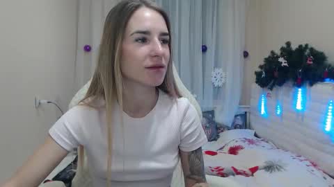 laymablast online show from December 15, 2025, 7:01 am