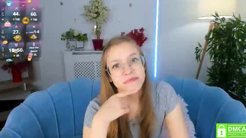 layriantavee online show from February 25, 2025, 6:47 am