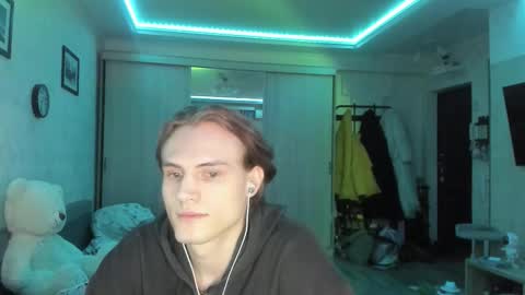 Snapshot of lazaret1k chatting on February 8, 2026, 7:28 pm Vladi online show from February 8, 2026, 7:28 pm