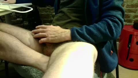 Snapshot of lazy_days chatting on December 16, 2024, 10:13 pm Daphne Derek online show from December 16, 2024, 10:13 pm