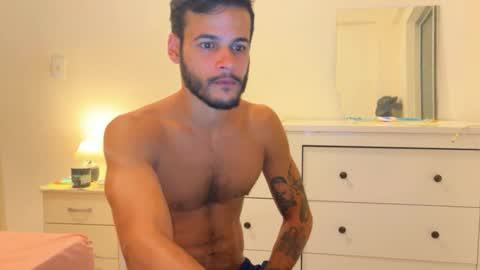 Snapshot of lcscerq chatting on November 28, 2025, 11:18 pm lcscerq online show from November 28, 2025, 11:18 pm