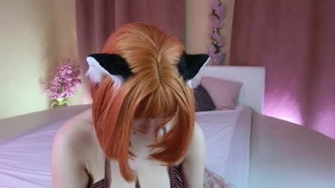 Snapshot of lea_belle_ chatting on February 10, 2026, 6:12 pm Lea online show from February 10, 2026, 6:12 pm