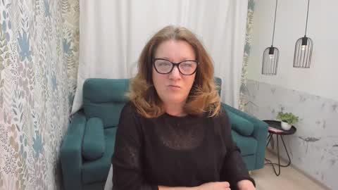 Snapshot of lea_fruit chatting on March 7, 2026, 5:15 am Lea online show from March 7, 2026, 5:15 am