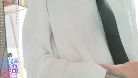 Snapshot of leaamoon_ chatting on February 23, 2026, 2:14 pm Lia Moon online show from February 23, 2026, 2:14 pm