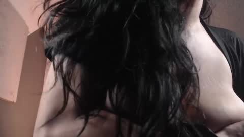 leabigboobs online show from March 6, 2025, 4:38 pm