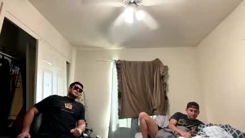 leaderzac online show from April 5, 2026, 11:57 pm