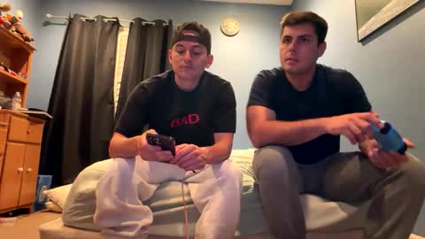 leaderzac online show from April 7, 2026, 4:57 am