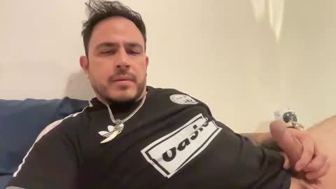 leafar_volkov online show from December 17, 2025, 3:56 am