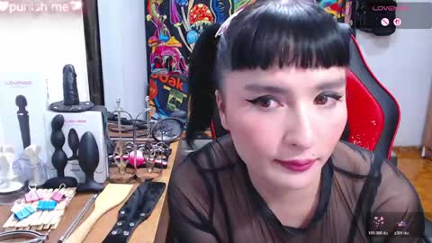 Snapshot of leah__smtith chatting on May 15, 2026, 2:29 am leah online show from May 15, 2026, 2:29 am