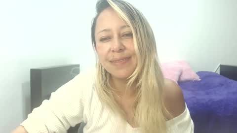 leah_susman online show from December 2, 2025, 2:50 am