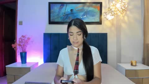 Snapshot of leahcaarter chatting on October 13, 2025, 5:57 pm Leah Carter online show from October 13, 2025, 5:57 pm
