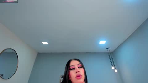 Snapshot of leahlombardi_ chatting on October 13, 2025, 6:41 pm leahlombardi_ online show from October 13, 2025, 6:41 pm