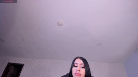 Snapshot of leahlombardi_ chatting on December 23, 2025, 3:37 am leahlombardi_ online show from December 23, 2025, 3:37 am