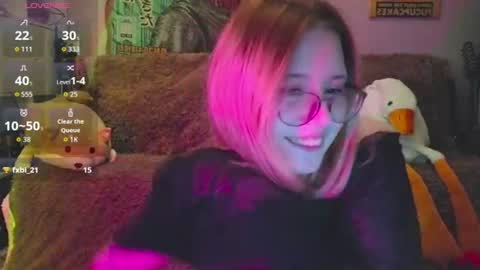 Leah online show from July 25, 2026, 8:50 pm