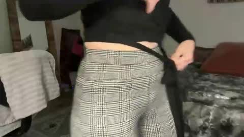 Snapshot of leahsparkles chatting on January 5, 2026, 5:27 pm Leah Sparkles online show from January 5, 2026, 5:27 pm