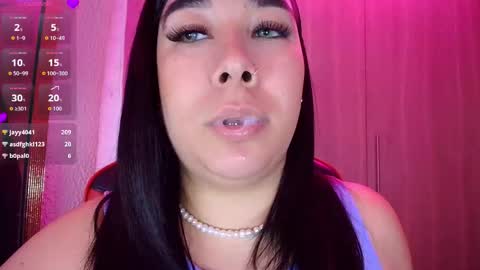 Snapshot of leahtemptation chatting on December 20, 2025, 2:02 pm leah online show from December 20, 2025, 2:02 pm